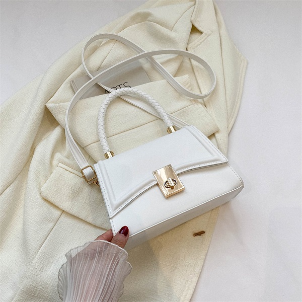 BDyana Ladies Fashionable Lather Exclusive Party Bag | Ladies Fashionable Lather Exclusive Party Bag